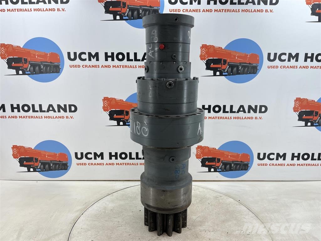 Demag AC 180-200 slewing gear Peças e equipamentos para guindastes