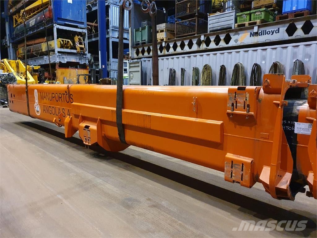 Demag AC 205 base section Peças e equipamentos para guindastes