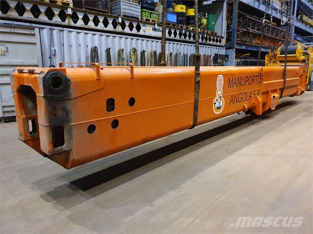 Demag AC 205 base section Peças e equipamentos para guindastes