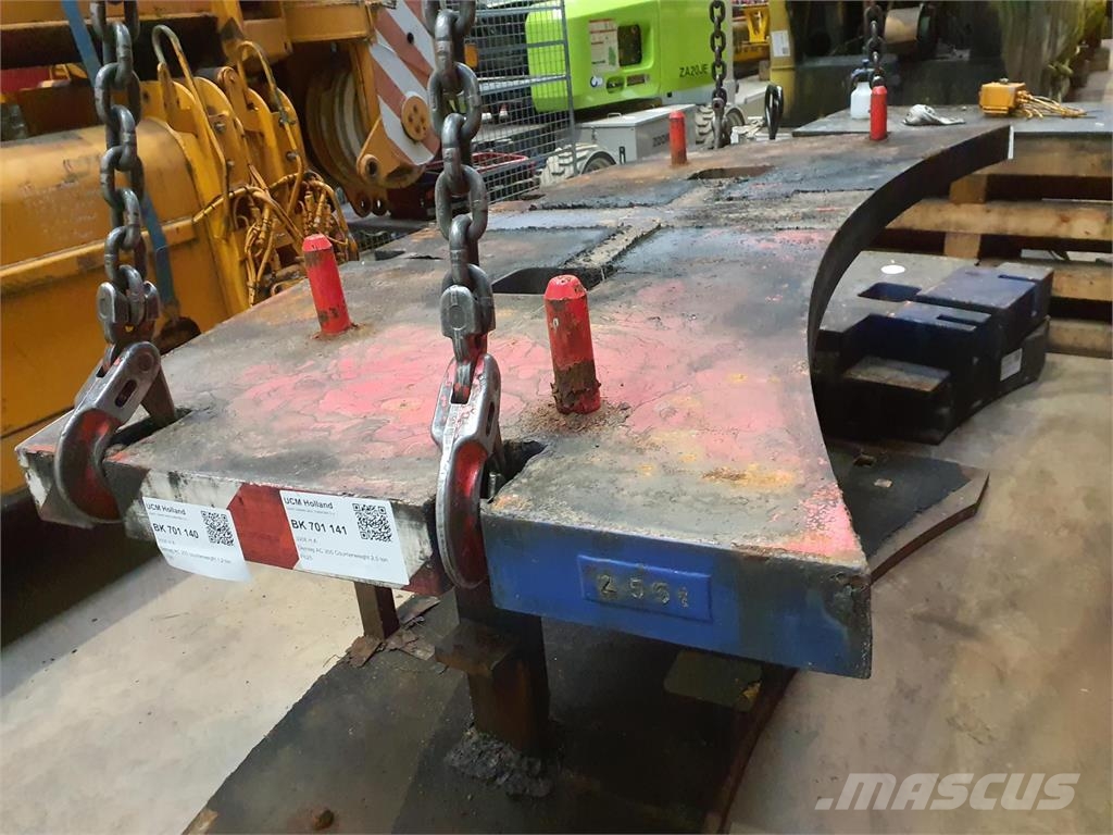 Demag AC 205 Counterweight 2,55 ton Peças e equipamentos para guindastes