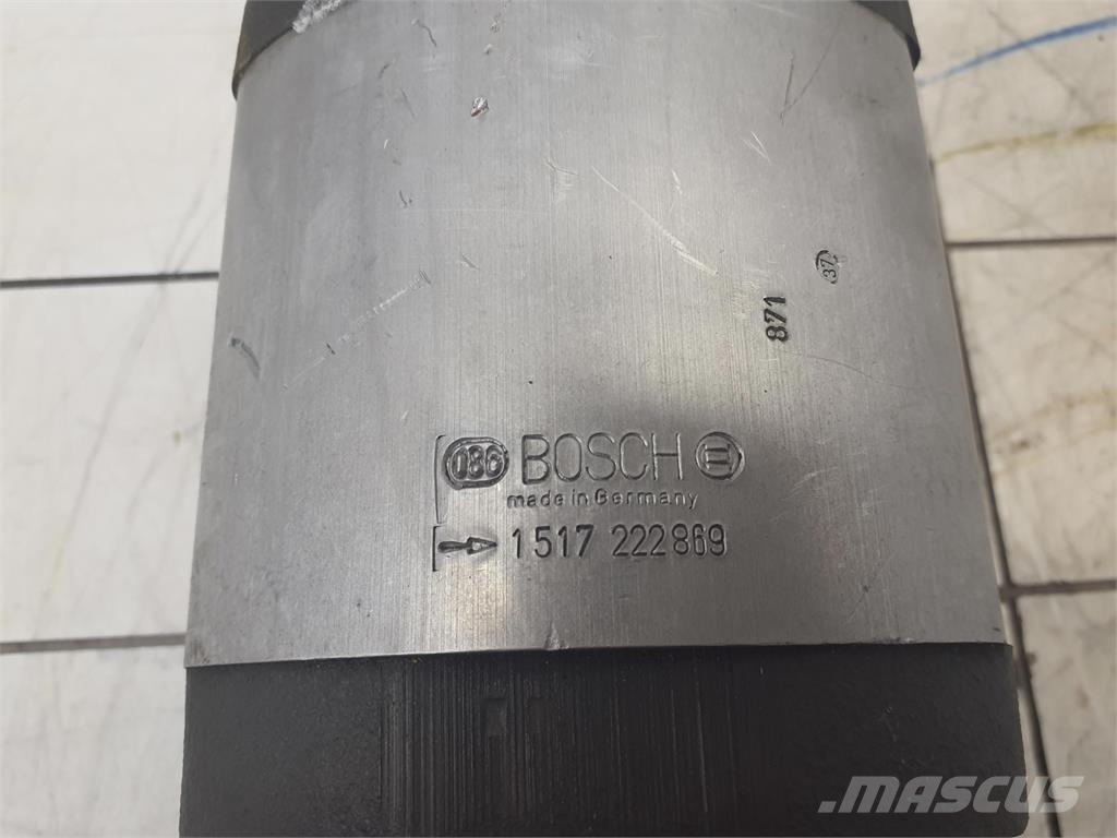Demag AC 205 dual gear pump Piezas y equipos para grúas