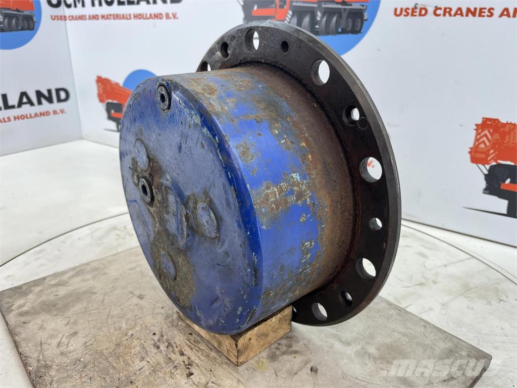Demag AC 205 planetary gear 17-24-67-32-3pl-H135-42 Axles