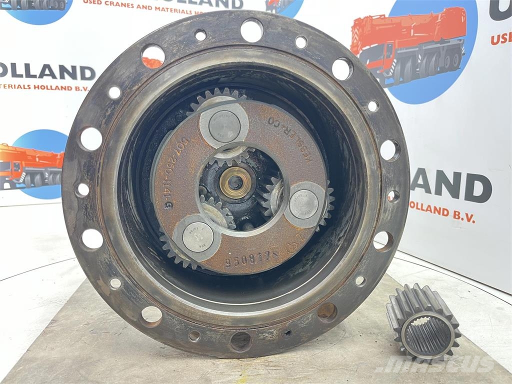 Demag AC 205 Planetary gear 17-24-67-32-3pl-H136-46 Axles