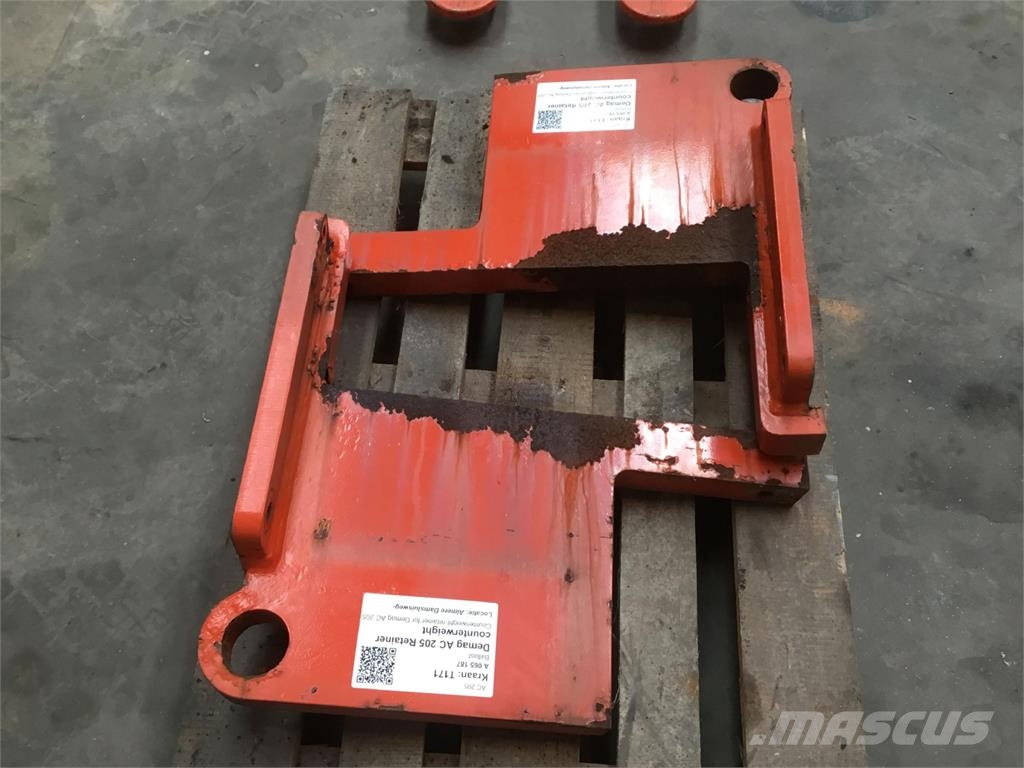 Demag AC 205 retainer counterweight Kranų dalys ir įranga