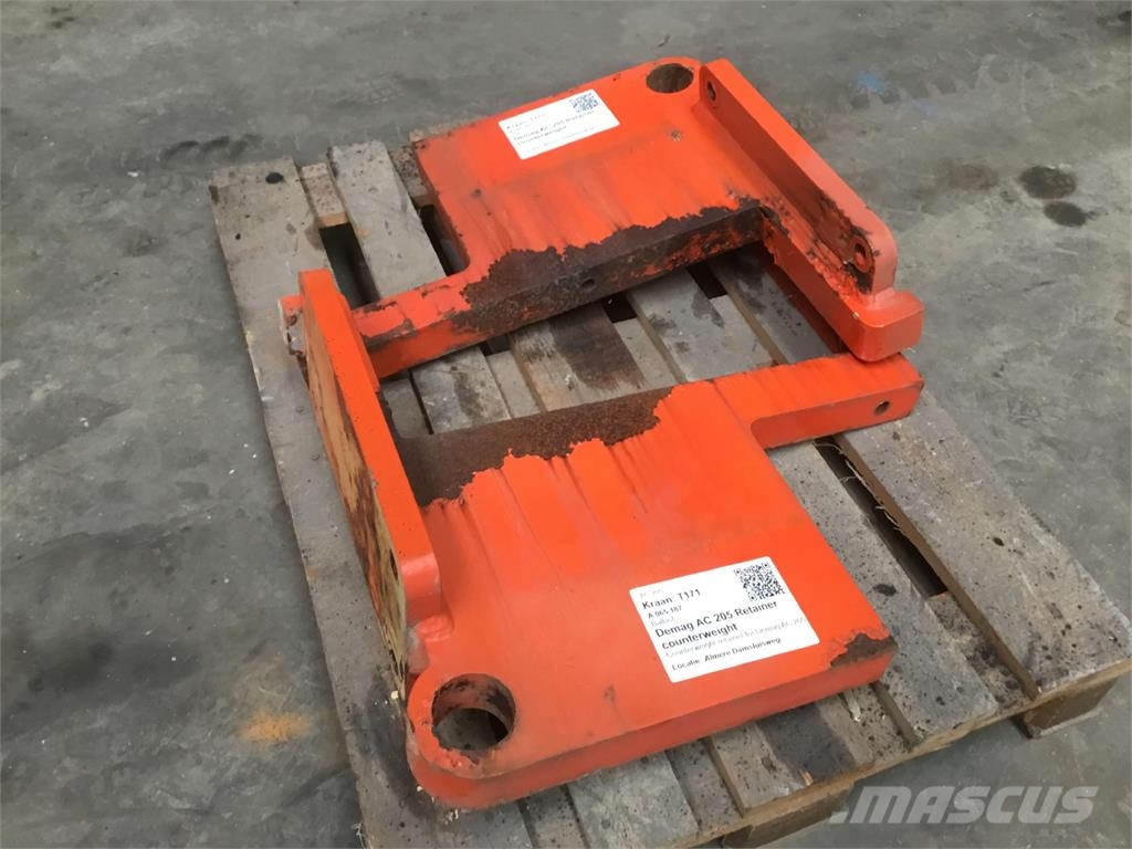 Demag AC 205 retainer counterweight Kranų dalys ir įranga