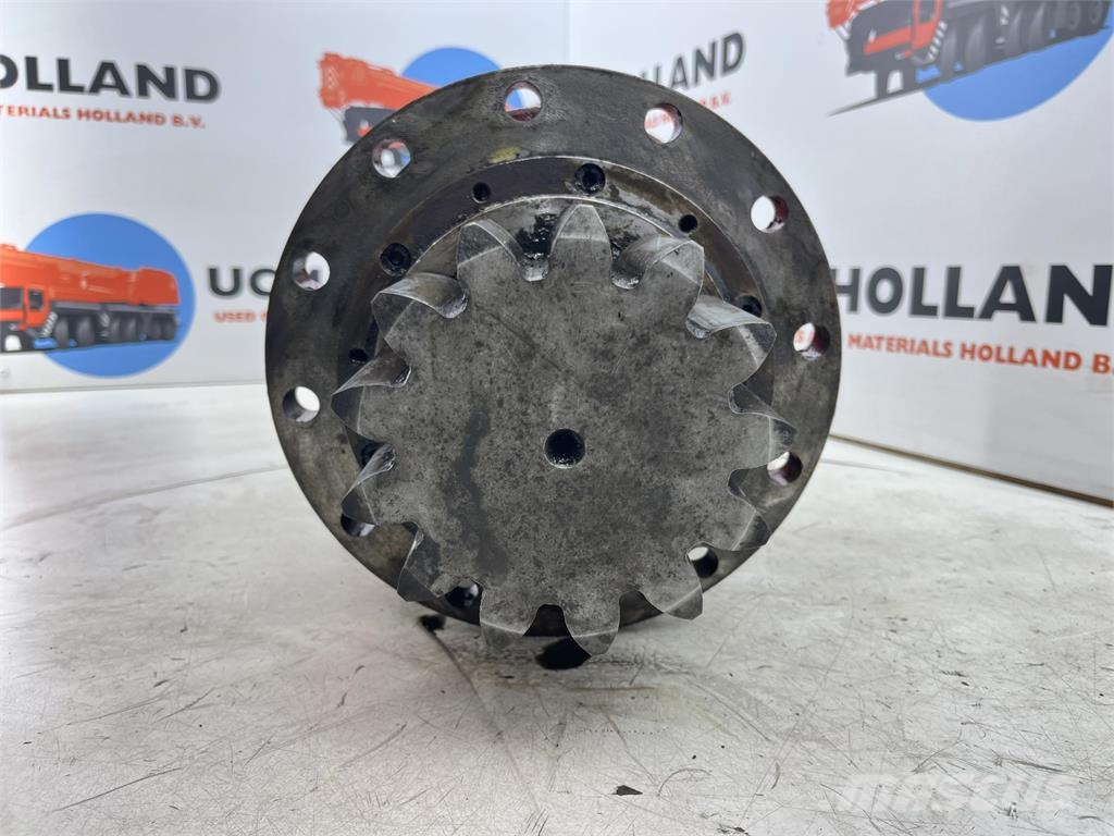 Demag AC 205 slew gear assy. Peças e equipamentos para guindastes