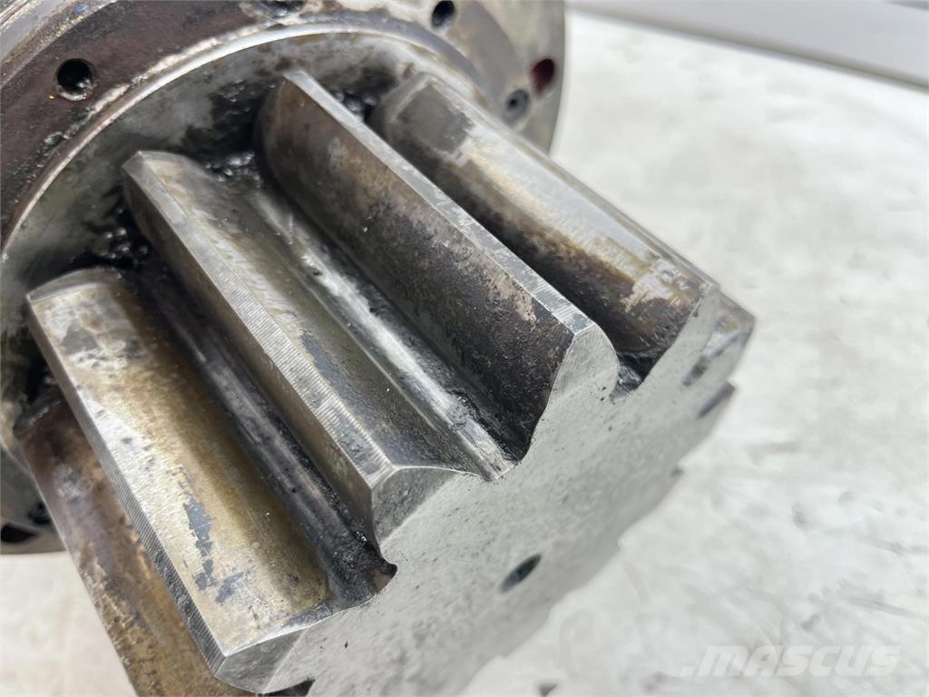 Demag AC 205 slew gear assy. Peças e equipamentos para guindastes