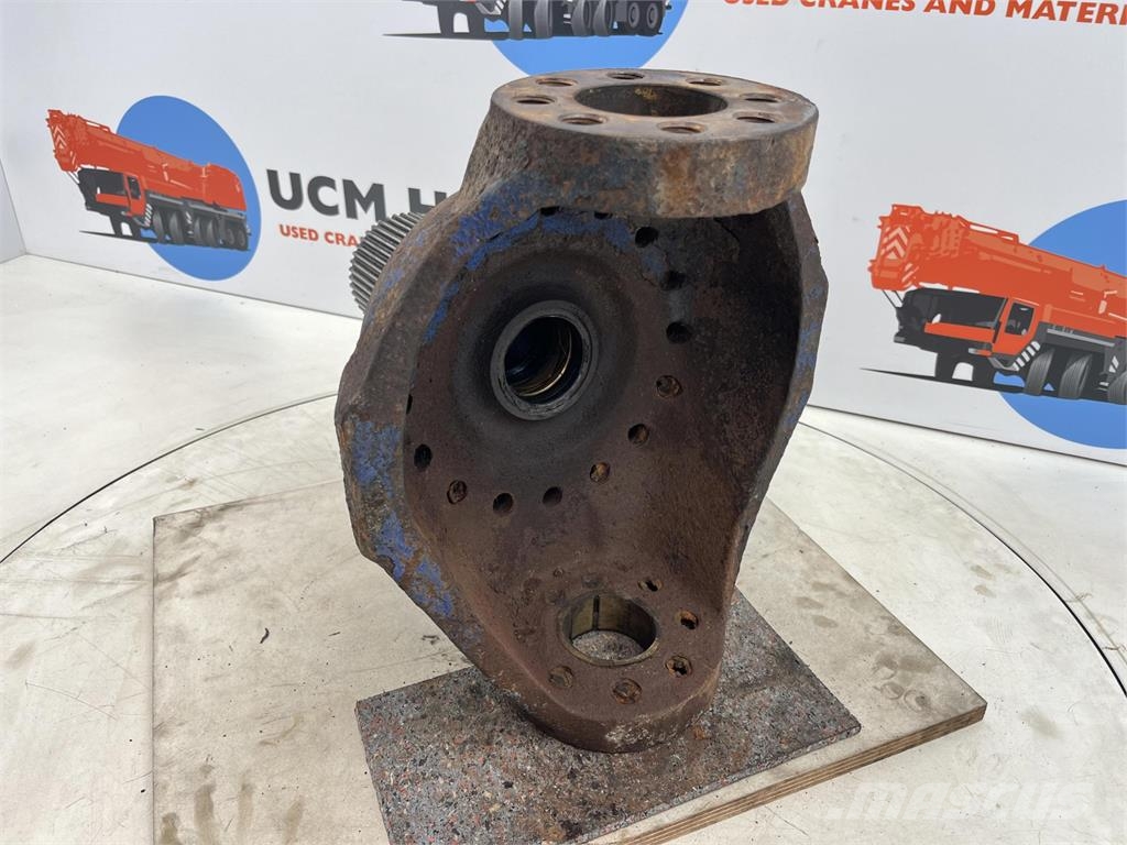 Demag AC 205 Steering knuckle 16 holes axle 4 Axles