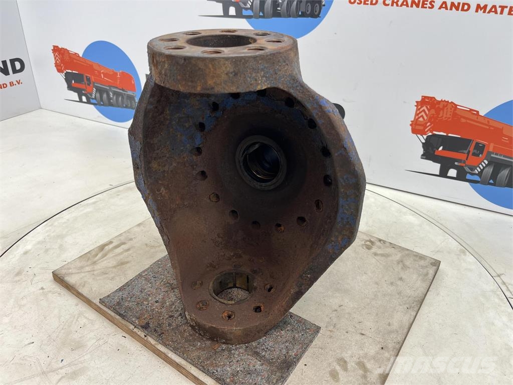 Demag AC 205 Steering knuckle 16 holes axle 4 Axles