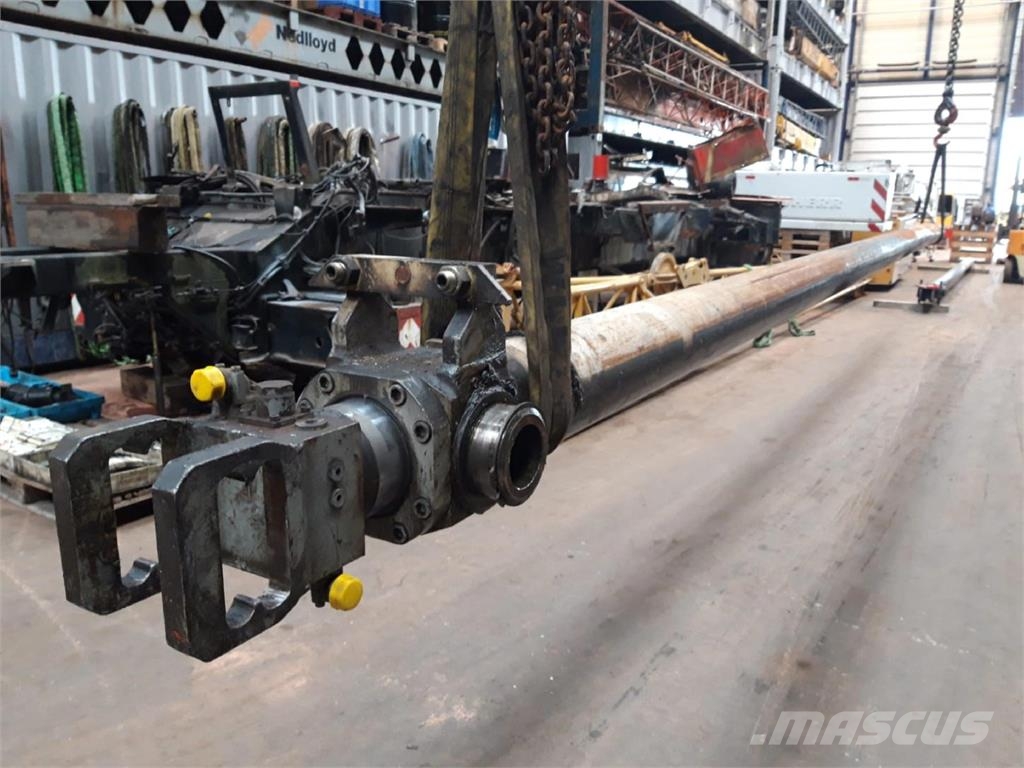 Demag AC 205 telescopic cylinder single Kranen onderdelen en gereedschap