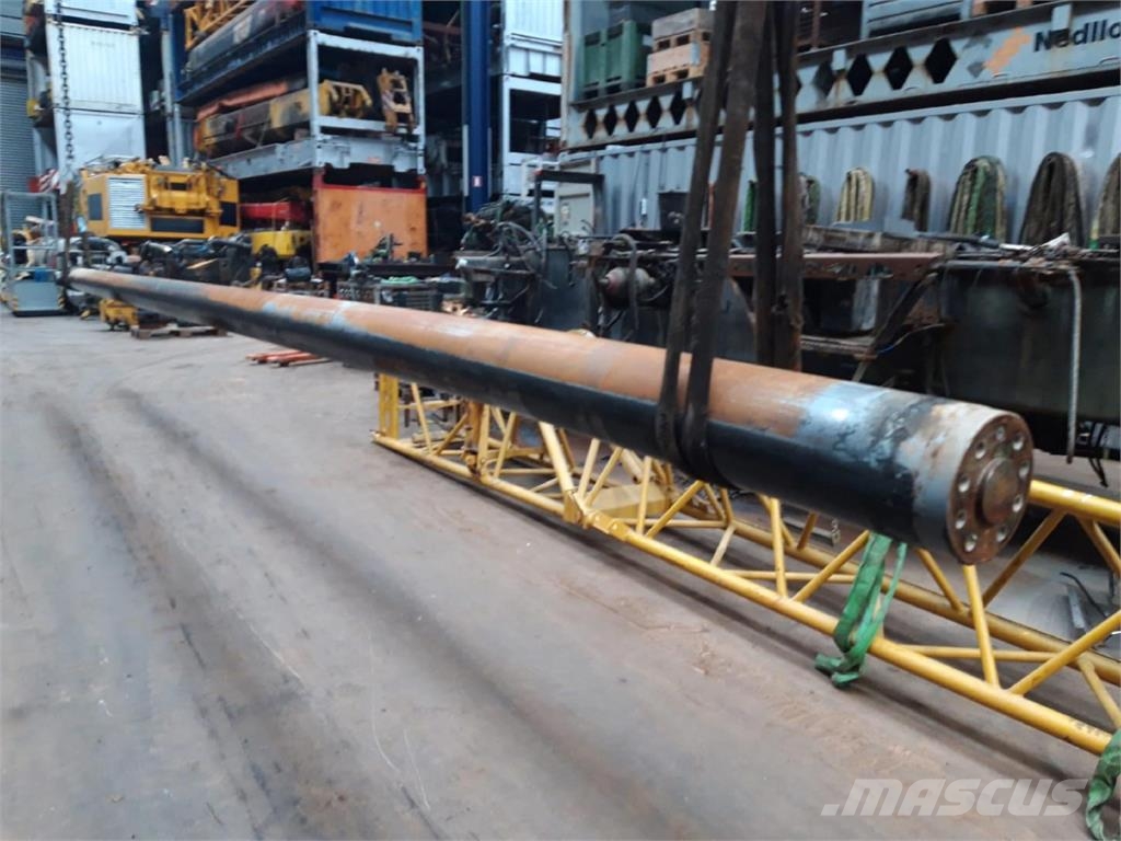Demag AC 205 telescopic cylinder single Kranen onderdelen en gereedschap