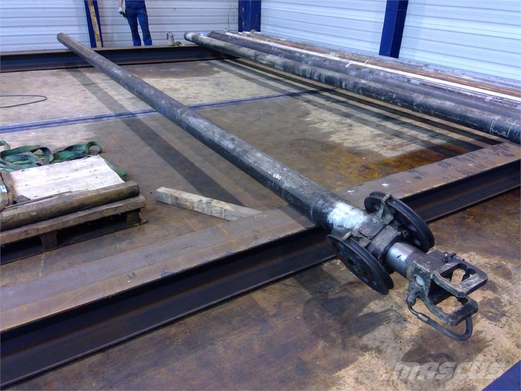 Demag AC 205 telescopic cylinder Piezas y equipos para grúas
