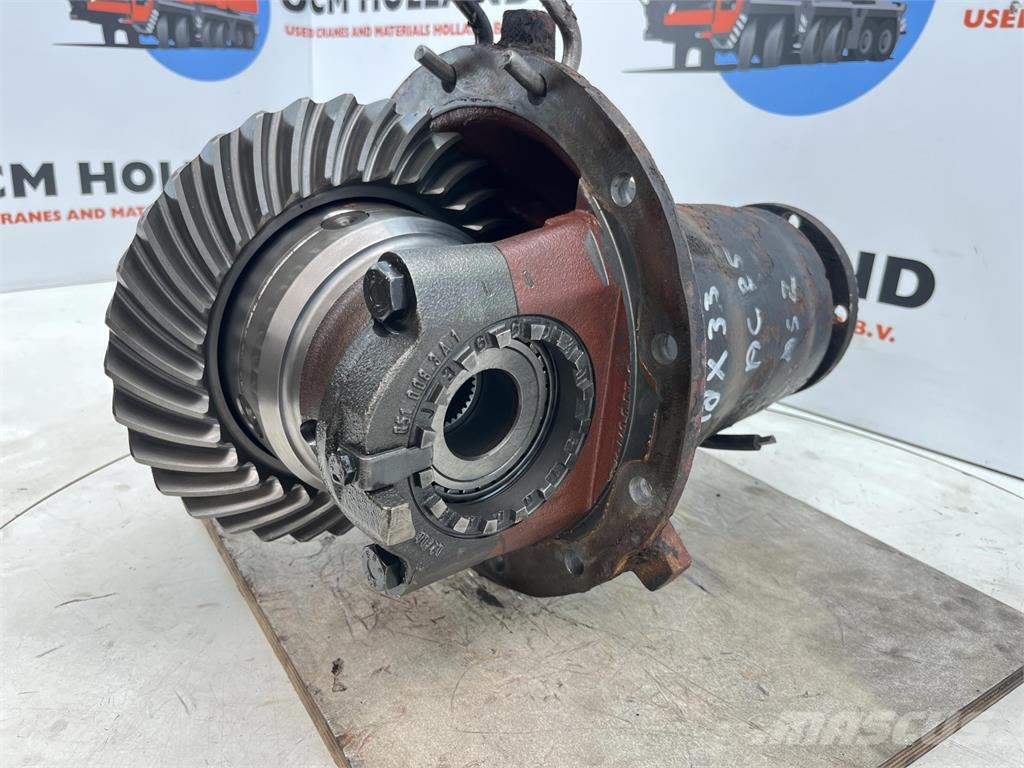 Demag AC 25 End differential 18x33 axle 2 Peças e equipamentos para guindastes