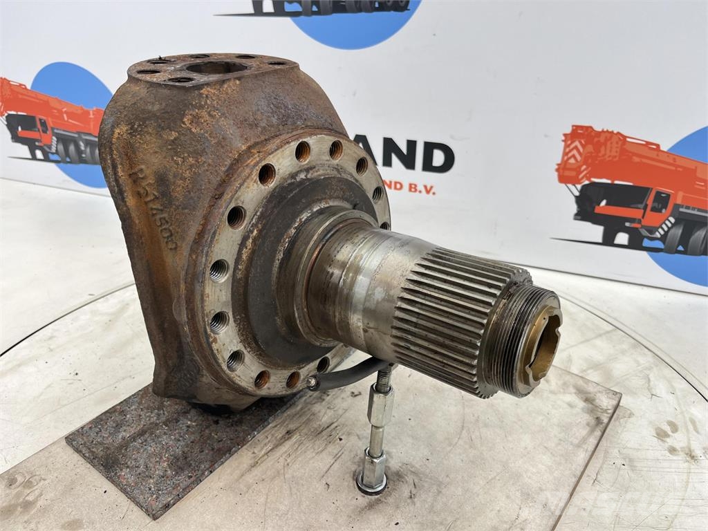Demag AC 25 Steering knuckle 16 holes axle 2 Axles
