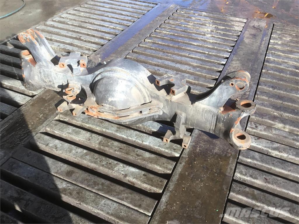Demag AC 35 axle 2 Akselit