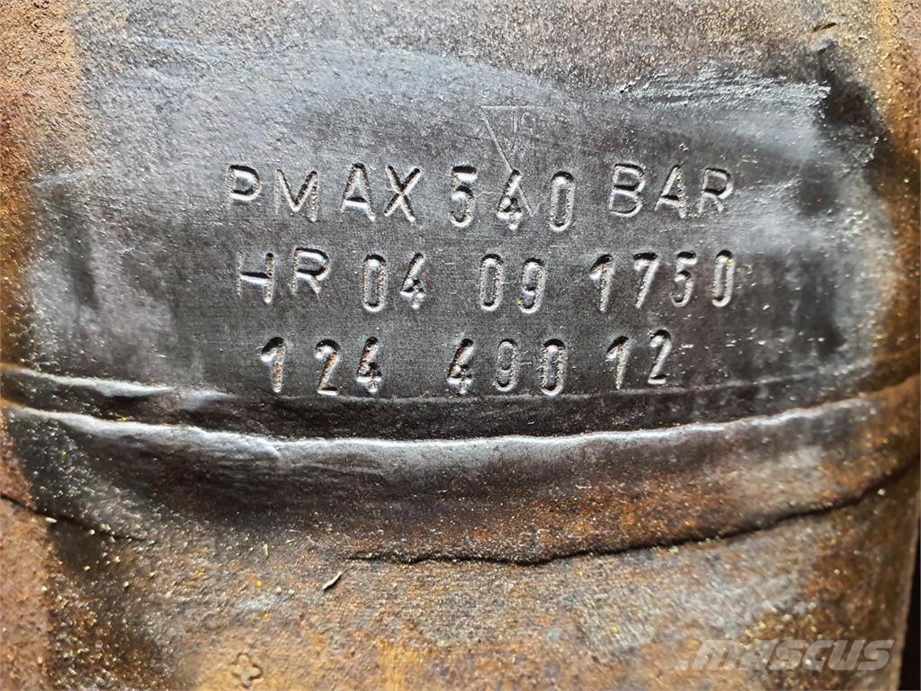 Demag AC 350-1 outrigger beam complete front Εξαρτήματα και εξοπλισμός για γερανούς
