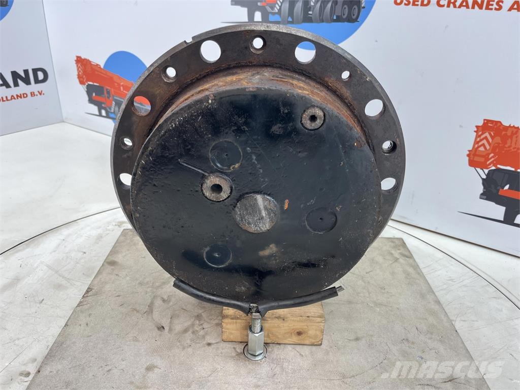 Demag AC 40-1 city planetary drive 17-24-67-32-3pl-H85-4 Осі