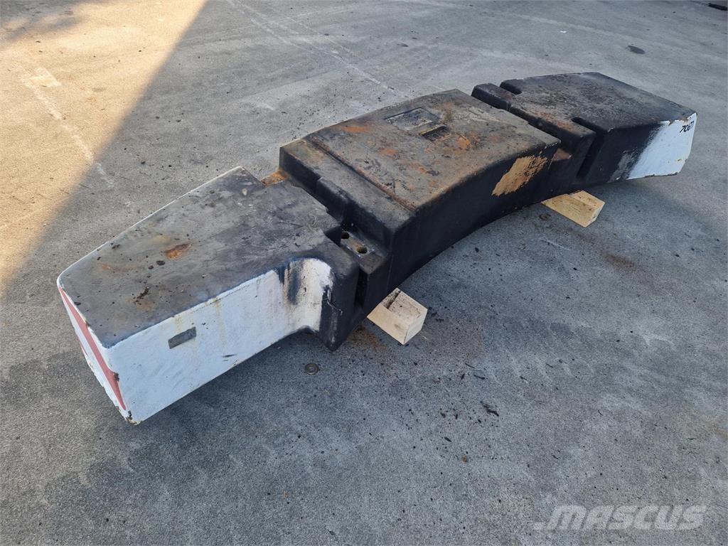Demag AC 40 CITY counterweight 2.35T Peças e equipamentos para guindastes
