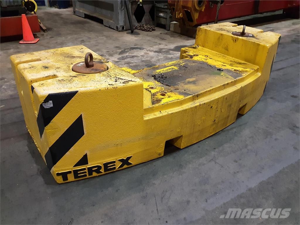 Demag AC 50-1 counterweight 7450kg Peças e equipamentos para guindastes
