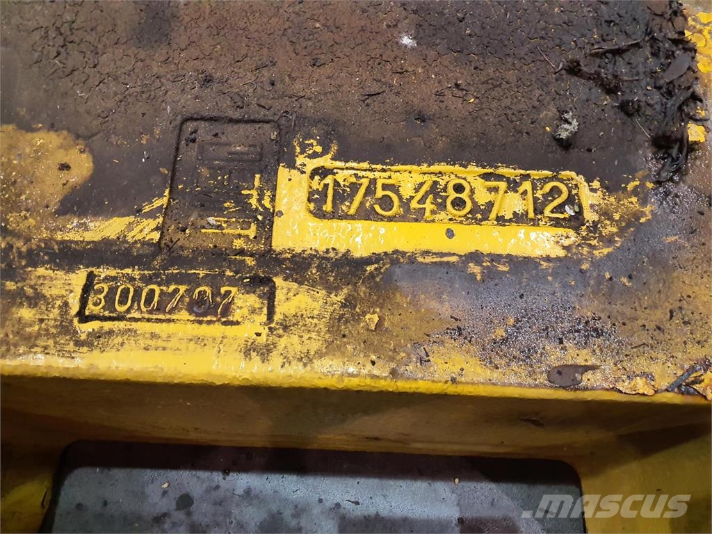Demag AC 50-1 counterweight 7450kg Peças e equipamentos para guindastes