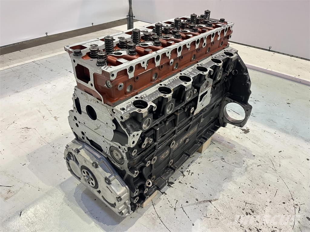Demag AC 50-1 engine Mercedes OM 926 LA محركات