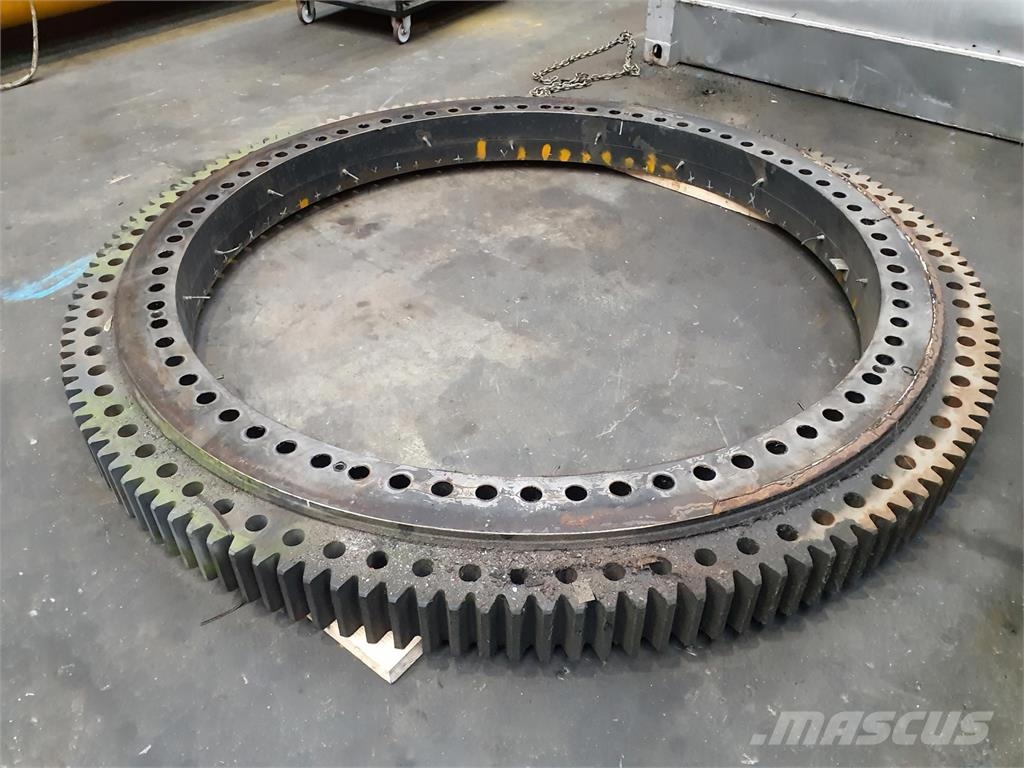 Demag AC 700 slew bearing Peças e equipamentos para guindastes