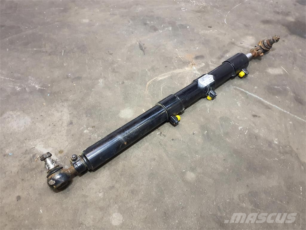 Demag AC 700 Steering Cylinder alxe 8 and 9 Peças e equipamentos para guindastes