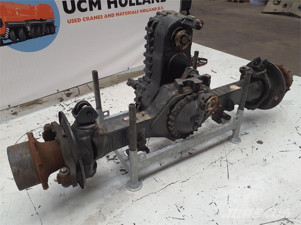 Demag AC 80 axle 2 軸