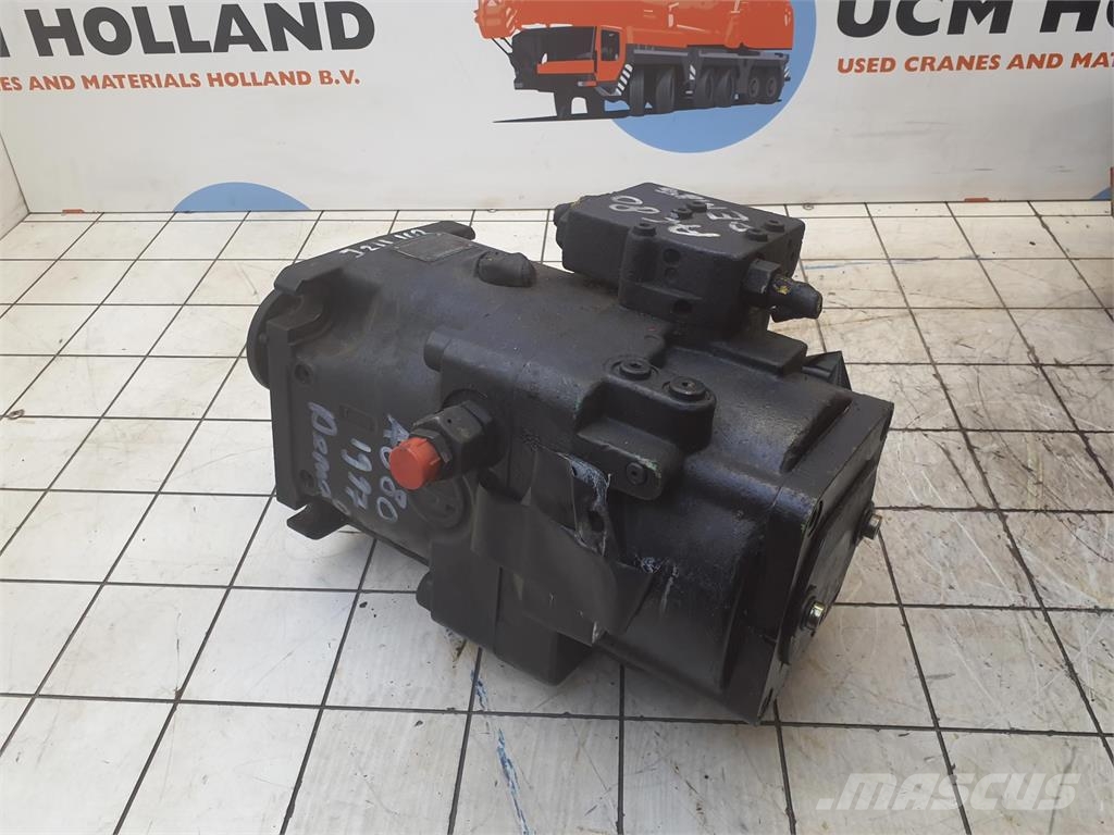 Demag AC 80 pump Εξαρτήματα και εξοπλισμός για γερανούς