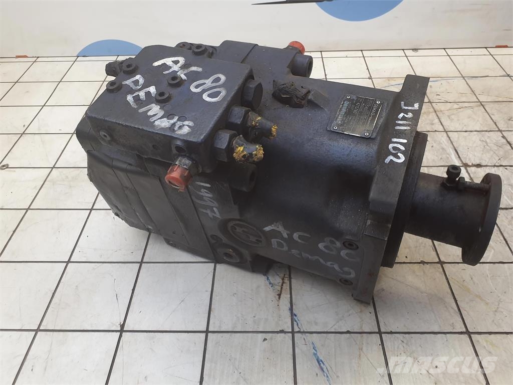 Demag AC 80 pump Εξαρτήματα και εξοπλισμός για γερανούς