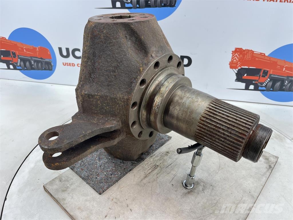 Demag HC 340 Steering knuckle 12 holes axle 6 Осі