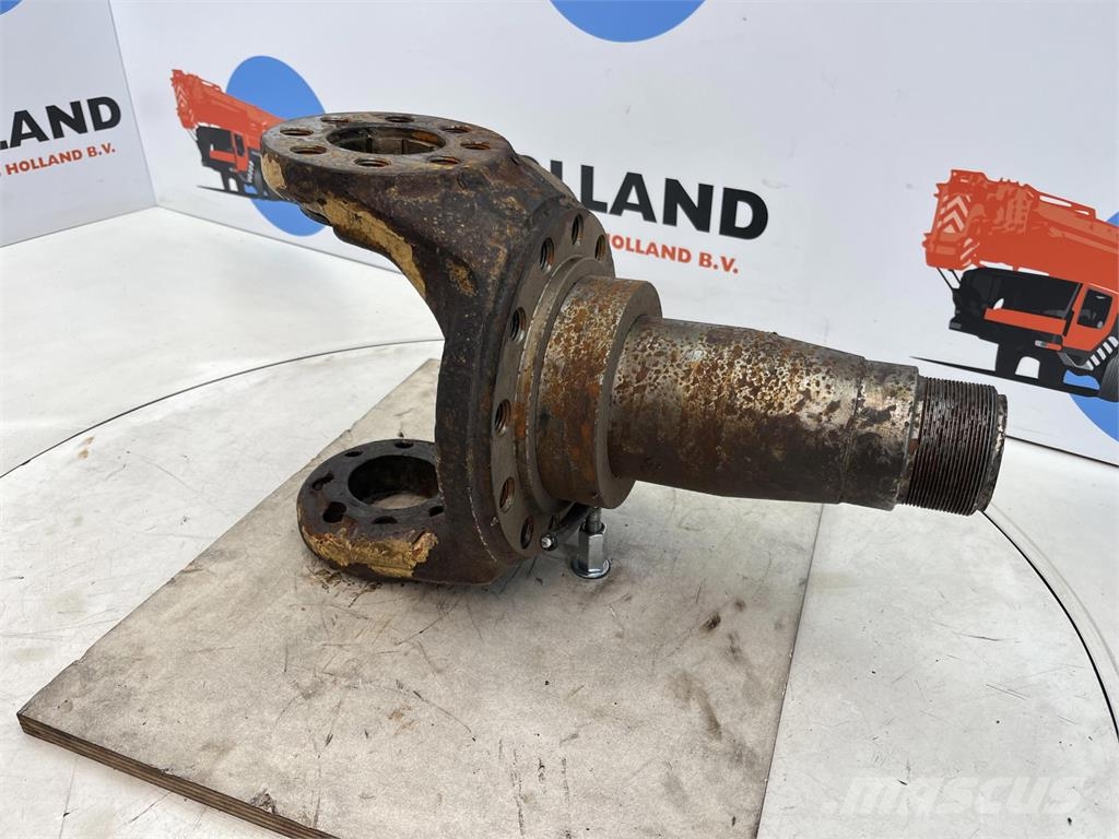 Demag HC 340 Steering knuckle 12 holes axle 2 محور العجلة