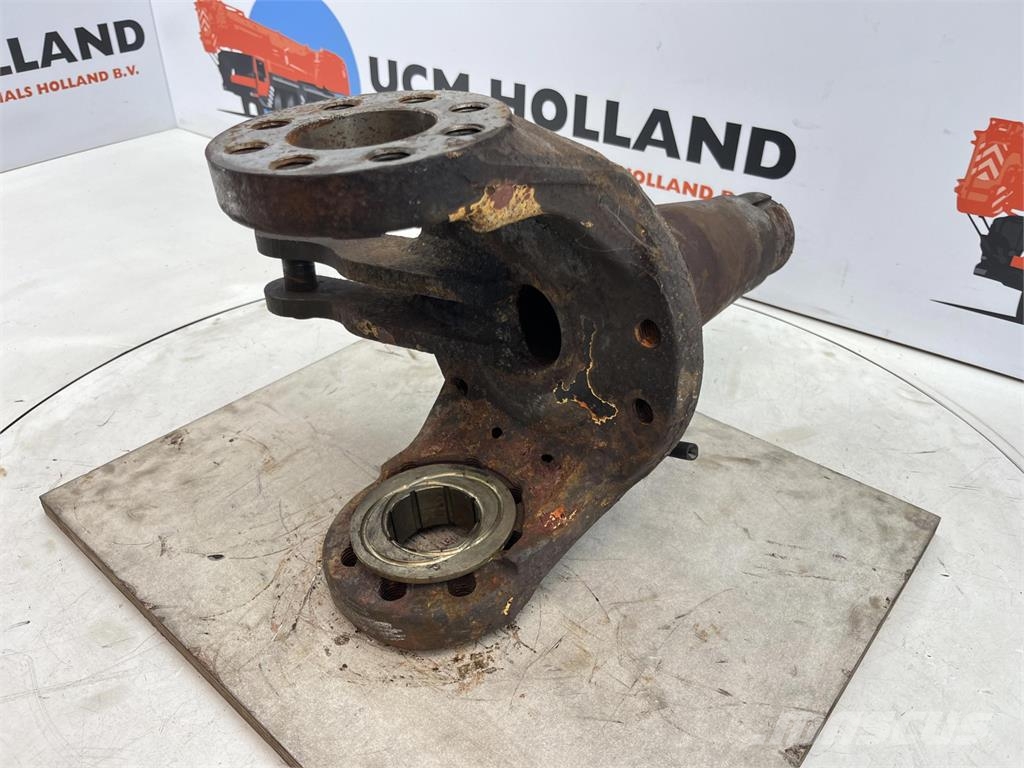 Demag HC 340 Steering knuckle 12 holes axle 1 Axles