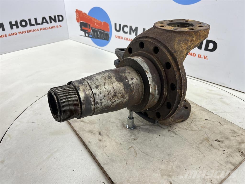 Demag HC 340 Steering knuckle 12 holes axle 2 Осі