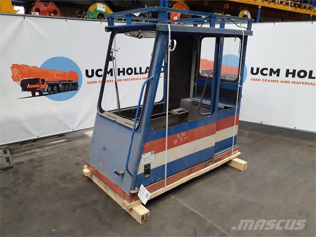 Demag HC upper cabin Cabine en interieur