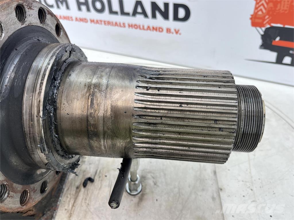 Faun ATF 45-3 Steering knuckle 16 holes axle 3 Axles