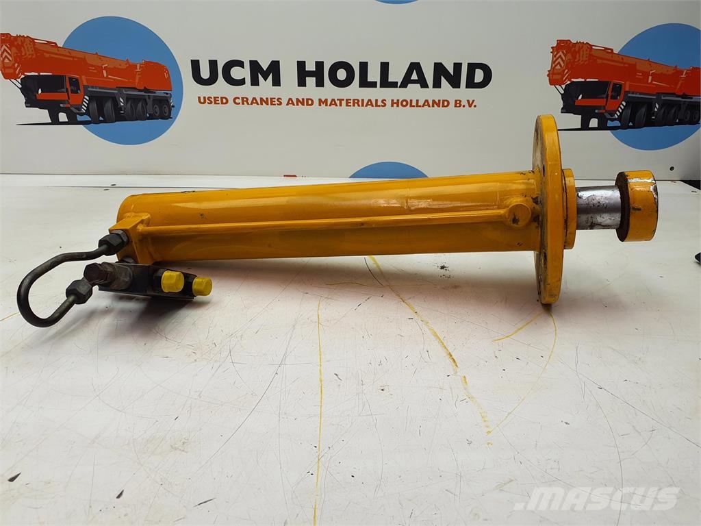 Faun MTC arcomet AF 38 counterweight cylinder Accessoires et pièces pour grue