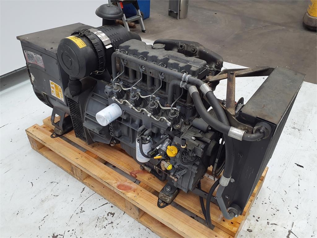 Faun MTC arcomet AF 38 upper engine Deutz BF 4M 2011 Κινητήρες