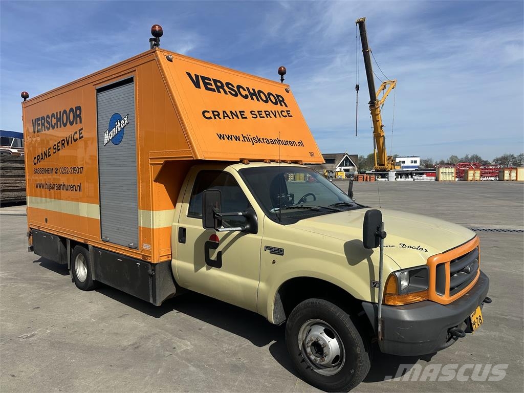 Ford F350 service truck All terrain cranes
