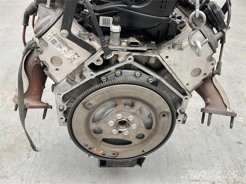 GM chevy engine 325 cu Motorer
