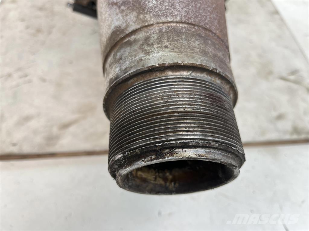 Gottwald Steering knuckle 16 holes axle 3 Mosty, wały i osie