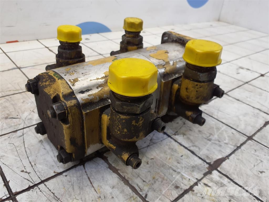 Grove AT 880 dual gear pump steering Запчасти для кранов