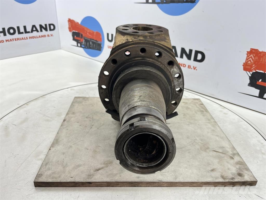 Grove AT 880 Steering knuckle 16 holes axle 2 Osovine