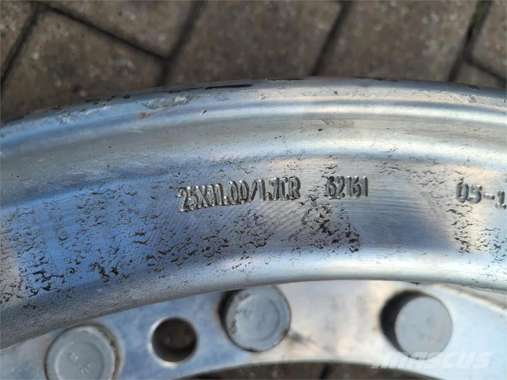 Grove Front ring rim 445/95R25 12 13.2 2p Alu. 起重机配件设备