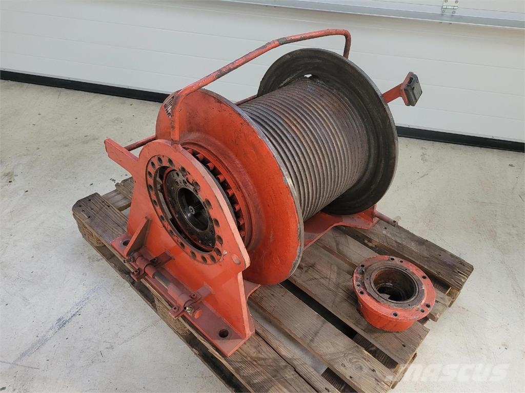 Grove GMK 3050 2nd winch Peças e equipamentos para guindastes