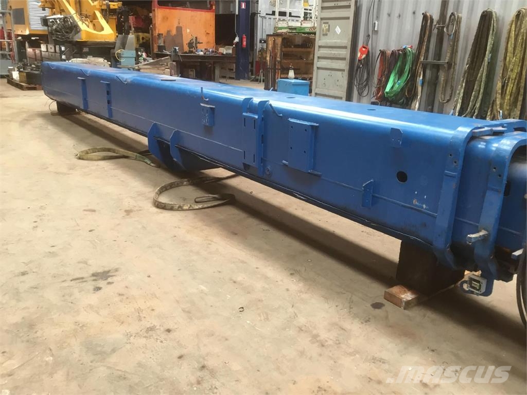 Grove GMK 3050 base section Peças e equipamentos para guindastes