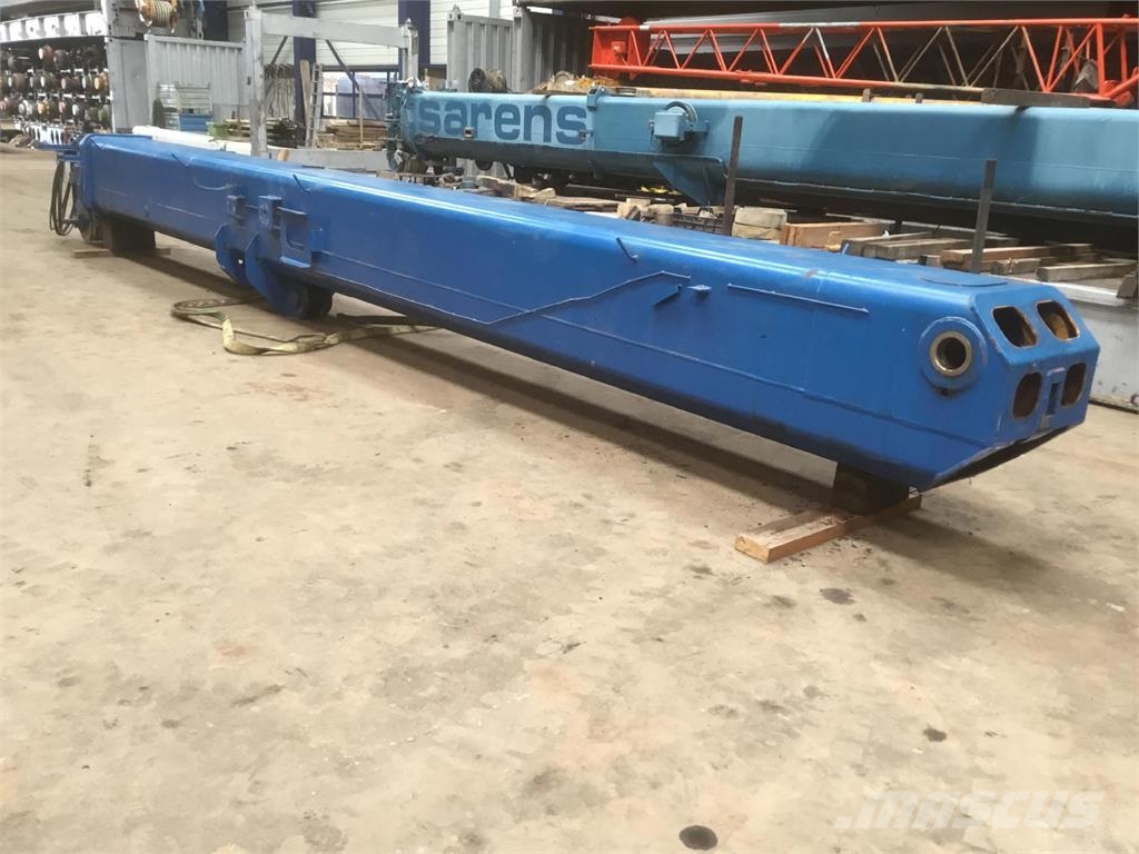 Grove GMK 3050 base section Peças e equipamentos para guindastes