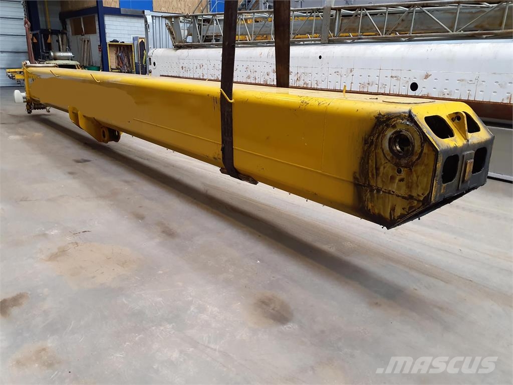 Grove GMK 3050 complete boom incl. telescopic cylinder 起重机配件设备