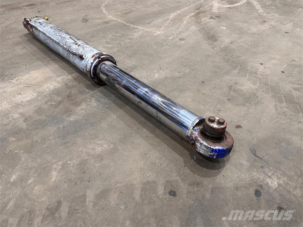 Grove GMK 3050 jib derricking cylinder Peças e equipamentos para guindastes
