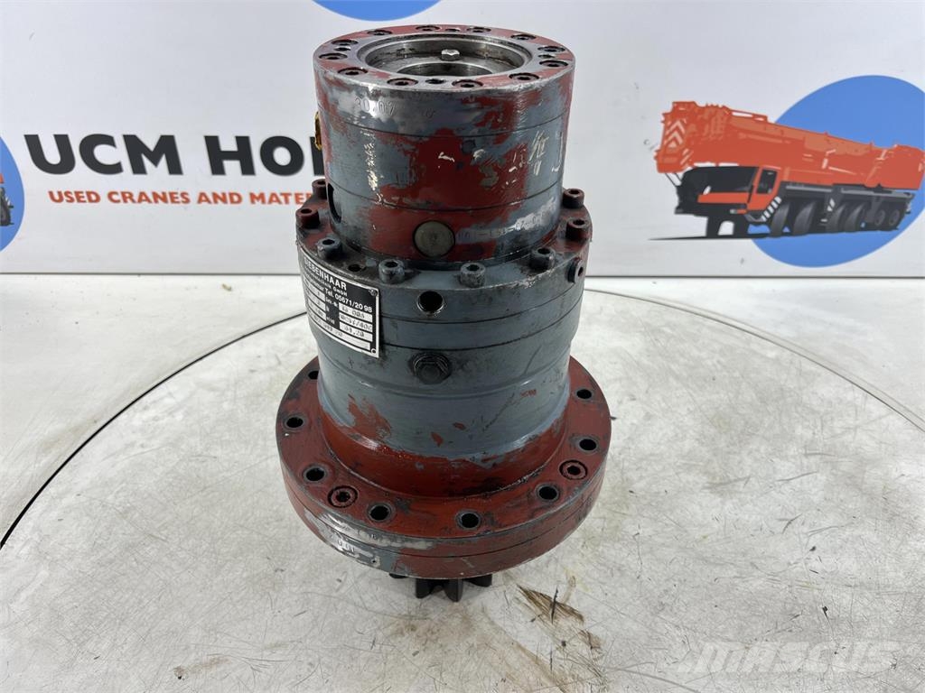 Grove GMK 3050 slewing gear Piezas y equipos para grúas